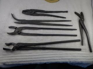 5 Old Antique Or Vintage Blacksmithing Black Smith Tongs Collectible Tools
