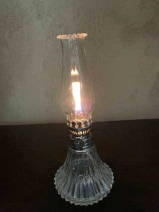 Vintage Lamplight Farms Diamond Cut Oil Lamp With Hurricane Shade 9” Tall