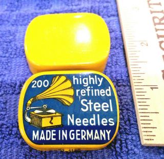 Vintage Flip Top Metal Tin - 200 Highly Refined Steel Needles Made In Germany.