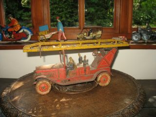 Distler Fire Engine Truck 1930 Germany Tin Wind Up Vintage Tinplate Toy No Car