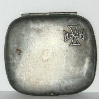 Antique 1914 Wwi German Silver Tone Iron Cross Cigarette Case