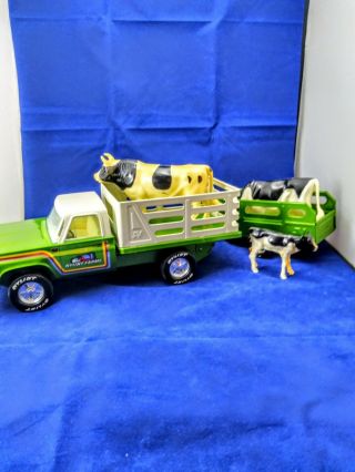 Vintage Nylint Pressed Steel Nylint Farms Green Truck And Trailer Set With Cows