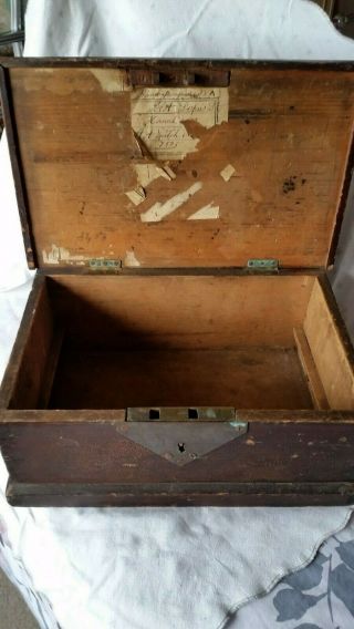 ANTIQUE PINE WOODEN BOX WITH HINGED LID & BRASS LOCK FOR RESTORATION 2