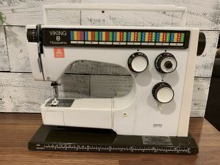 Vintage Husqvarna Viking 6460 Sewing Machine With Lid