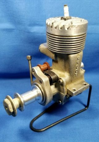 Vintage 1945 Mccoy 60 Mcca Model Spark Ignition Cl/uc Tether Car Engine