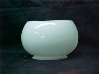 Hitchcock Mechanical White Opal Oil Lamp Shade,  5 " Fitter