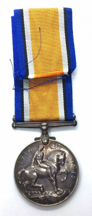 Canada 1914 1918 Wwi War Medal Pte.  F.  Smith.  Rif.  Brig.
