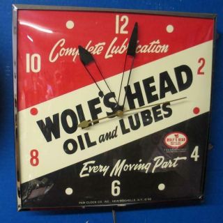 Vintage Pam Lighted Advertising Wolf " S Head Motor Oil & Lubes Clock