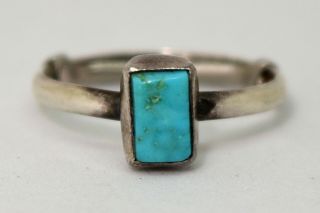 Vintage Native American Sterling Silver And Turquoise Ring Size 3 3/4