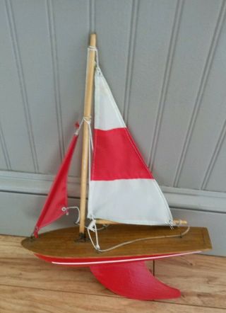 Old Vintage Antique Sailing Yacht Sailboat Pond Toy Wooden Sail Boat Red