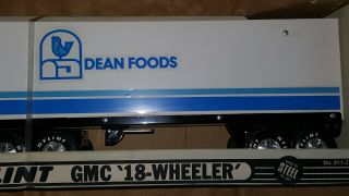 Vintage Nylint Dean Foods GMC 18 Wheeler Steel Semi Truck 21 