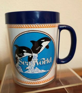 Vintage Sea World Texas Mug Shamu Killer Whale Orca 1986 Logo Plastic Coffee Cup