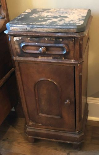 Wy1026: Antique Distressed Marble Top End Table / Cabinet Local Pickup