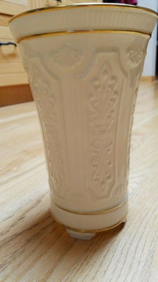 Lenox Vintage Versailles Large 8.  75 " Footed Ivory Vase W/24k Gold Trim