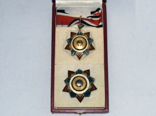 Egypt Egyptian Order Of Independence Medal Medallion Vintage Egypte Box Only