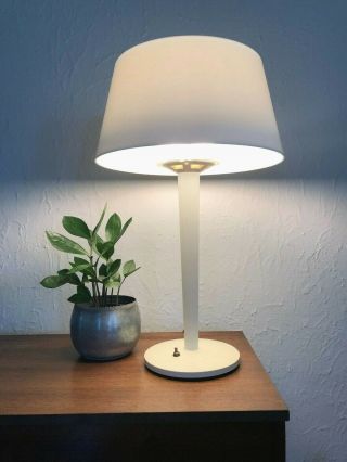 Sleek Vintage Lightolier Gerald Thurston Table Lamp Mid - Century Modern Light Mcm