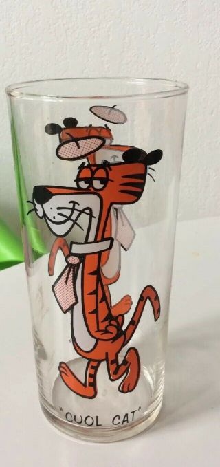 1973 Warner Bros.  Looney Tunes Cool Cat Pepsi Collector Series Glass