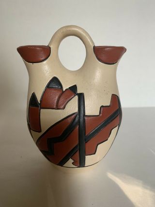 Vintage Osage Native American Wedding Vase Made & Signed By Lynda Osage