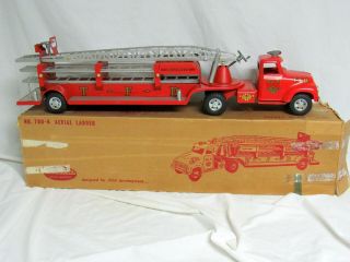 Tonka Aerial Ladder Fire Engine - 1956 - - -