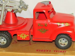 TONKA AERIAL LADDER FIRE ENGINE - 1956 - - - 2