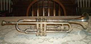 Vintage Holton Trumpet Elkhorn Wis.  Usa Serial 573827 & 7c Mouthpiece