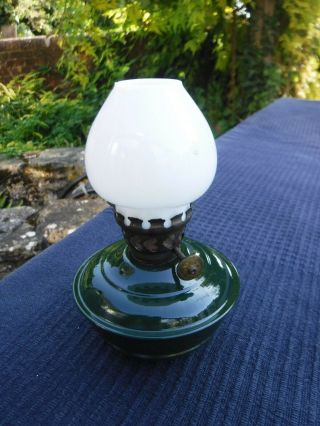 Vintage Pixie / Kelly / Oil Lamp Wit Milk Glass Shade