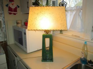 Vintage Mid Century Modern Atomic Ceramic Green Table Lamp