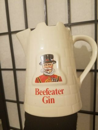 Beefeater Gin Ceramic Pitcher Wade England Castle Kobrand