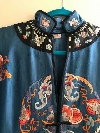 Women ' s Vintage Chinese Silk hand Embroidered Floral Kimono Robe 2