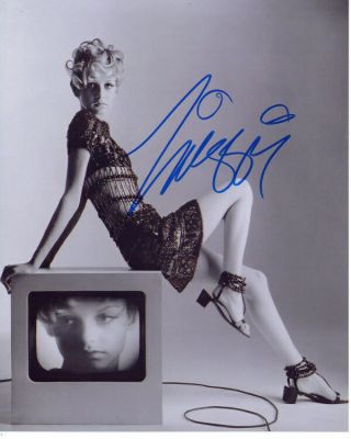 Twiggy Lawson Singer Musician Signed 8x10 Photo With