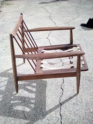 Mid Century Vintage Danish Modern Style Walnut Teak Lounge Chair