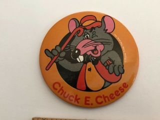 Vtg Chuck E Cheese Pin Badge 1982 Pizza Time Theatre Mouse Large 2 7/8 Inch