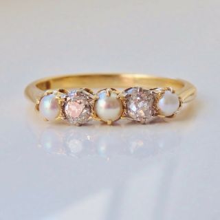 Stunning Antique Victorian 18ct Gold Diamond (0.  30ct) & Pearl Ring C1890