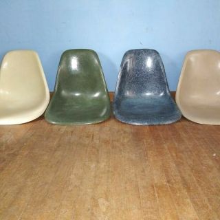 Set 4 Vintage Fiberglass Herman Miller Eames Chairs Shells Blue Green Greige