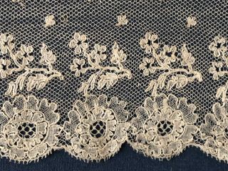 C.  1800 Mechlin Bobbin Lace Deep Border Long Yardage Collect Couture Costume