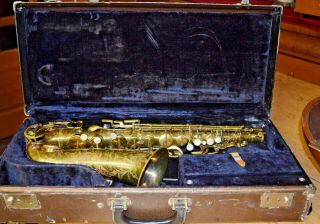 Vintage Alto Saxophone Sax,  Case Reynold 