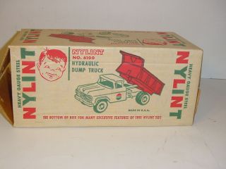 Vintage Nylint 6100 Dump Truck W/box