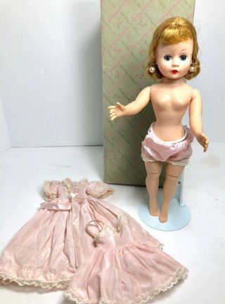 Vintage Madame Alexander Cissette Doll 1950s In Tagged Chemise & Robe