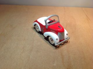 HERSHY ' S PETITE PEDAL CAR - SCALE 1:12 - by CROWN PREMIUMS 2