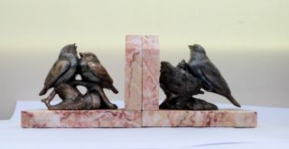 Lovely French Art Deco Bronze Spelter Nesting Birds & Chicks Book Ends On Marbl.