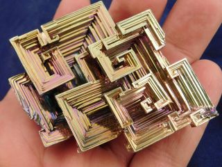 A Big Symmetrical Green Pink And Gold Aaa Bismuth Crystal 157gr E