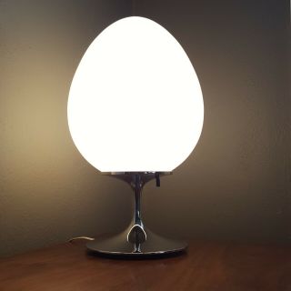 Vtg Bill Curry Table Lamp Stemlite Design Line Tulip Base Egg Shaped Gloss Globe 2