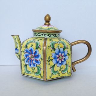 Vintage Antique Chinese Cloisonne Miniature Enamel Floral Tea Pot Gold Accents