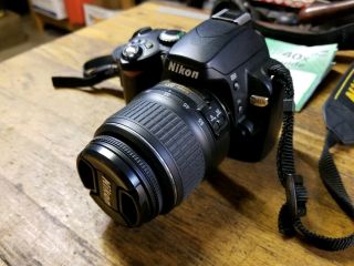 Nikon D D40x 10.  2mp Digital Slr Camera & Lens • Vintage Photography