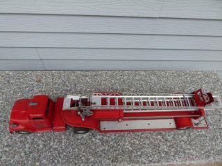 1950 ' s TONKA TOYS No.  5 AERIAL LADDER TFD FIRE ENGINE TRUCK 2
