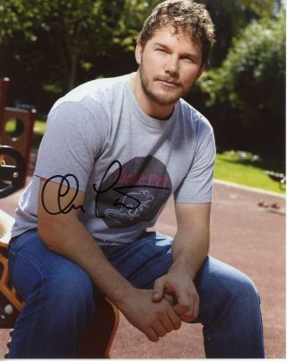 Chris Pratt - Parks And Recreation - Guardians Of The Galaxy 8x10 Signed Photo