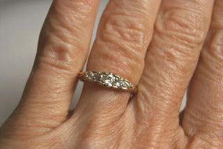 Fine Antique Edwardian 18ct Gold 0.  40ct Old Cut Diamond Five Stone Ring 2.  6g