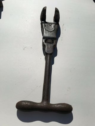 Vintage Trimo Basin Wrench