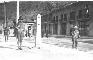 1910 - 20 - U.  S.  Army Soldiers Guard International Border - Mexican Revolution - Nogales