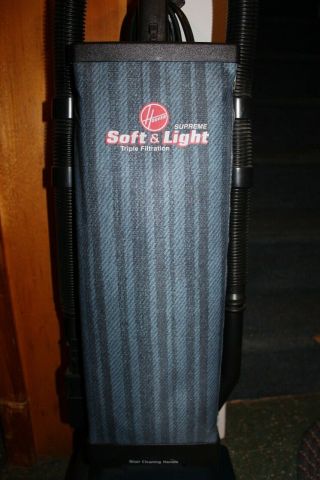 vintage hoover upright Elite / soft n light vacuum cleaner Model U4266 - 940 2